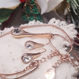 Elegant MESTIGE 3 PC Rose Gold Finish Set with Swarovski Crystal Teardrop SET
